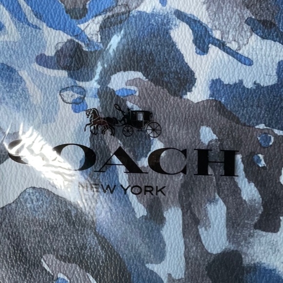 ππ€π€ COACH WATERCOLOR SCRIPT PRINT POUCH π€π€π - Picture 15 of 16